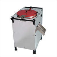 Model No Smg 326 Electric Chilli Grinding Machine Capacity: 100 Liter/day