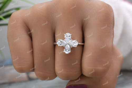 Natrual Diamond Moissanite Ring