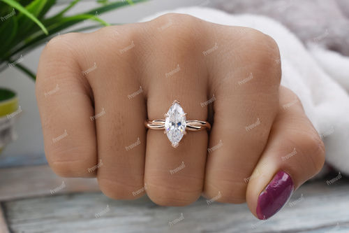 Silver Moissanite Ring Diamond Clarity: Vvs1