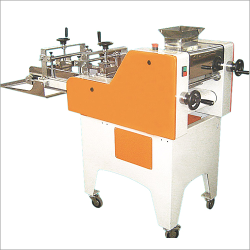 Semi Automatic Mini Dough Moulder Machine