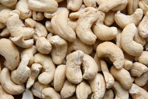 Cashew Nuts By Barrotji International
