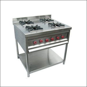 Four Burner Continental Range
