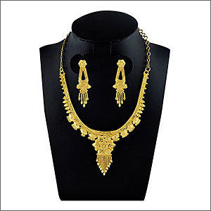 Ladies Gold Plated Necklace Set