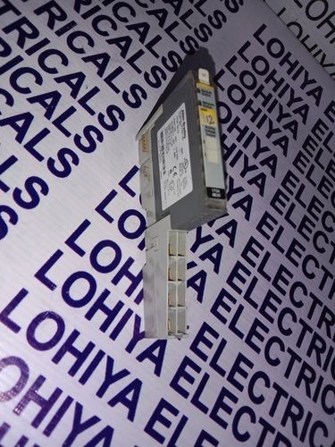 ALLEN BRADLEY OUTPUT MODULE 1734-0E2V