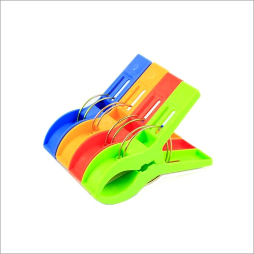 Available In Different Color Plastic Hanger Clip For Clothes