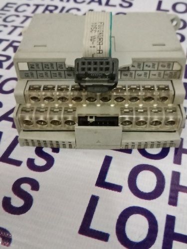 ALLEN BRADLEY OUTPUT MODULE 1762-0W16