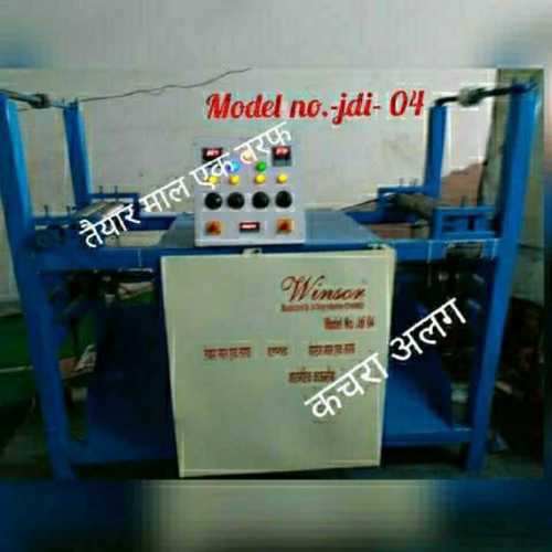 Disposable plate making machine