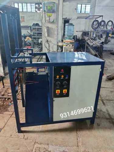 Paper plate cutting machine