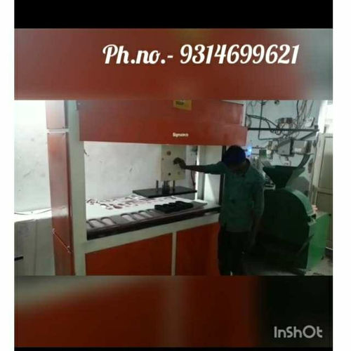 Sole Cutting Machine Grade: Semi-Automatic