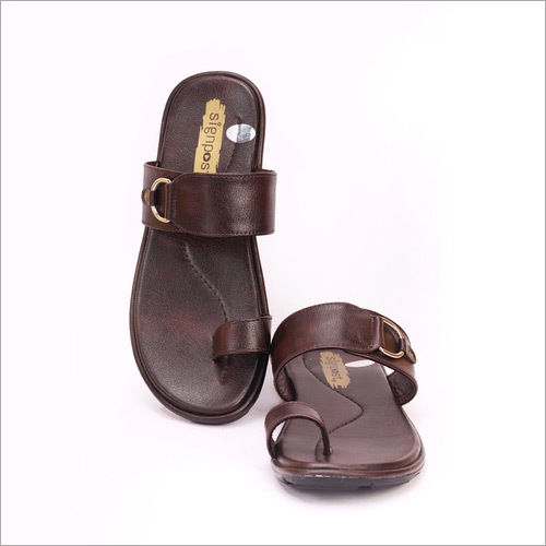 Classic Men in Black - Kolhapuri Chappal