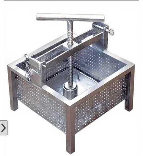 Paneer Press Machine - 5kg Mould Ss 202 - Color: Sliver