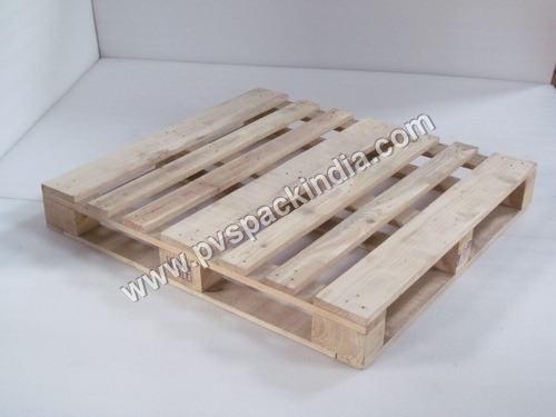 Fumigated Wooden Pallet - Color: Natural