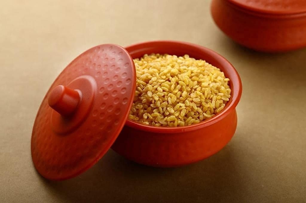 6 Pics HANDI SHAPE KITCHNE UNBREAKABLE CONTAINER