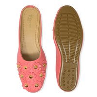Ladies Flower Pink Color Sandal