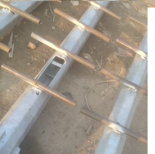 Octagonal Pole With Ladder