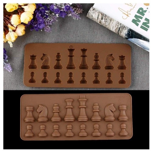CHESS CHOCOLATE MOULD