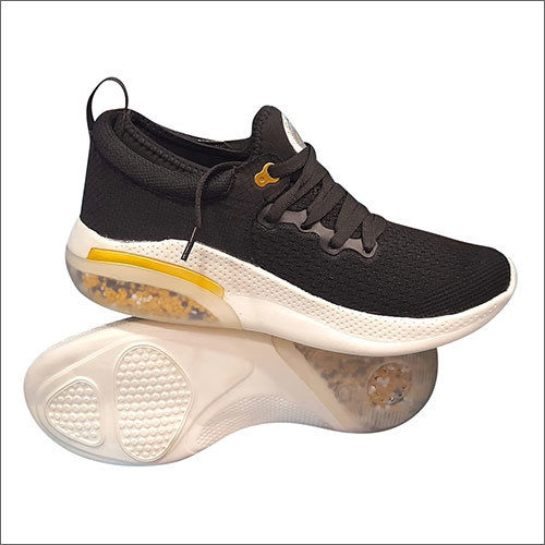 Black Mens Non Slip Sports Shoes at Best Price in Delhi | Jai Gurujii  Enterprisess