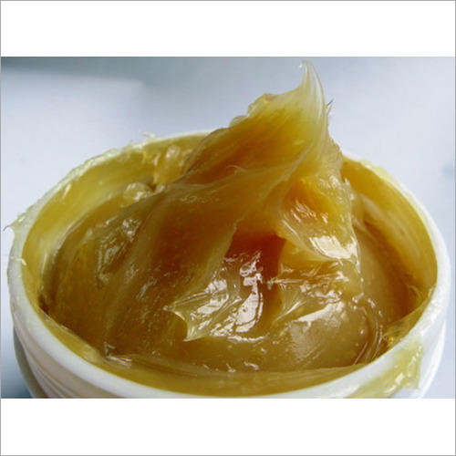Yellow Grease - Automotive Grease, Ash 99%, Yellow Color, Available In Barrel, Drum, And Can For Versatile Automotive Use
