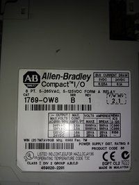 ALLEN BRADLEY OUTPUT MODULE 1769-0W8