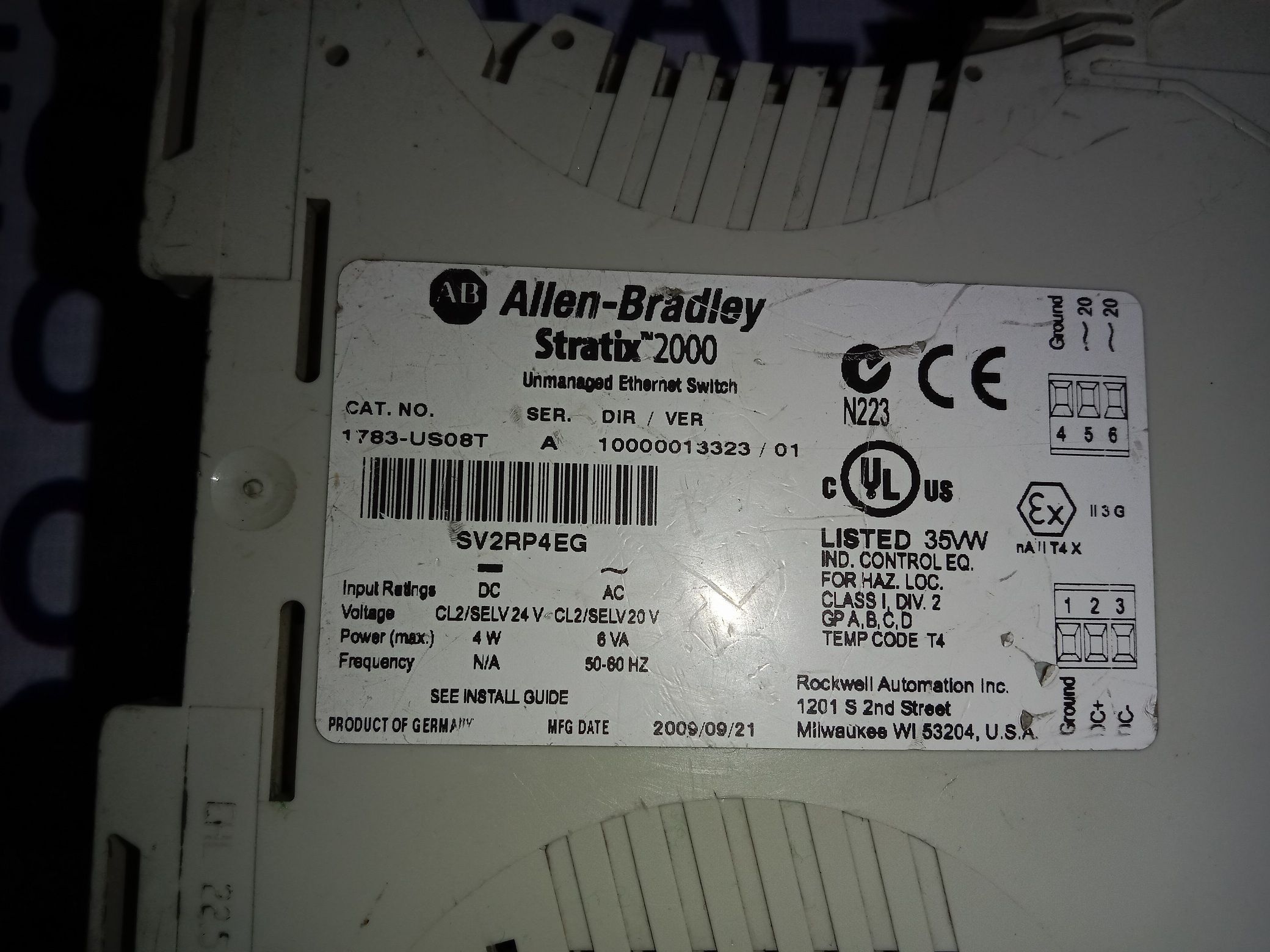 ALLEN BRADLEY ETHERNET SWITCH 1783-US08T