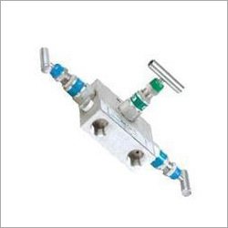Three Valve Manifolds