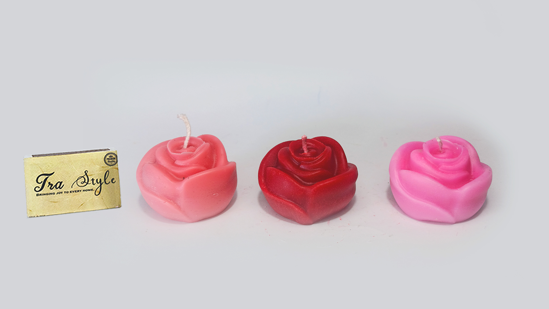 TRA Style Scented Rose Candle