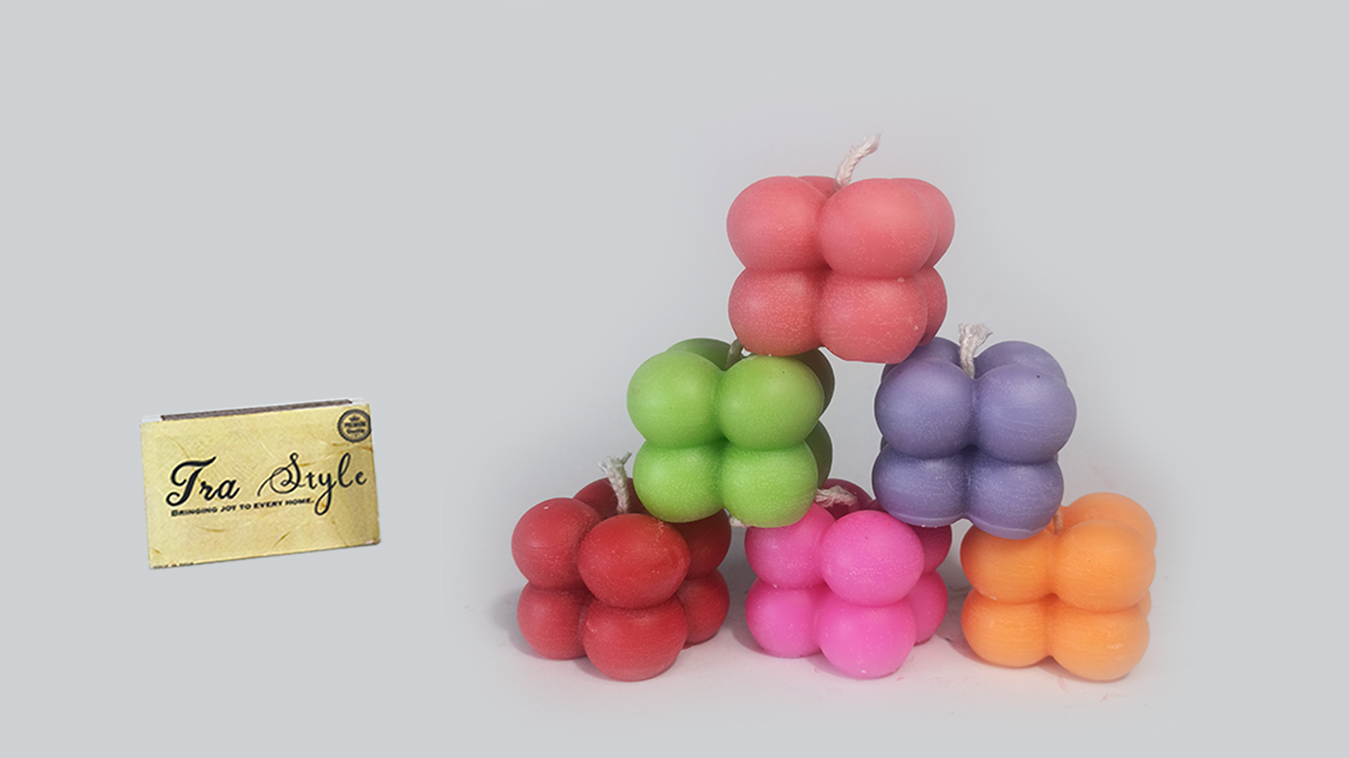 TRA Style Scented Bubble Candle