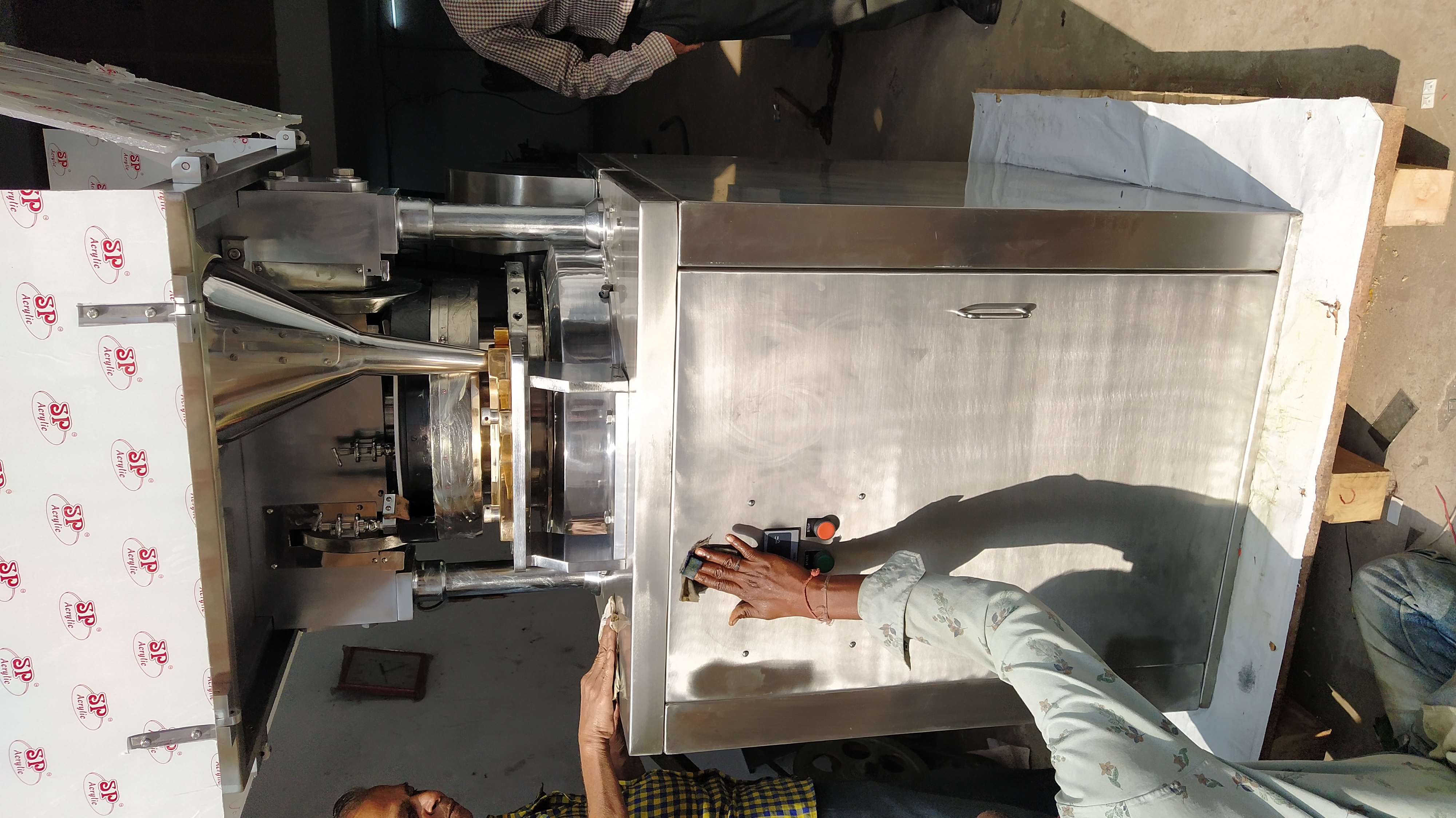 Double Side Rotary Tableting Machine