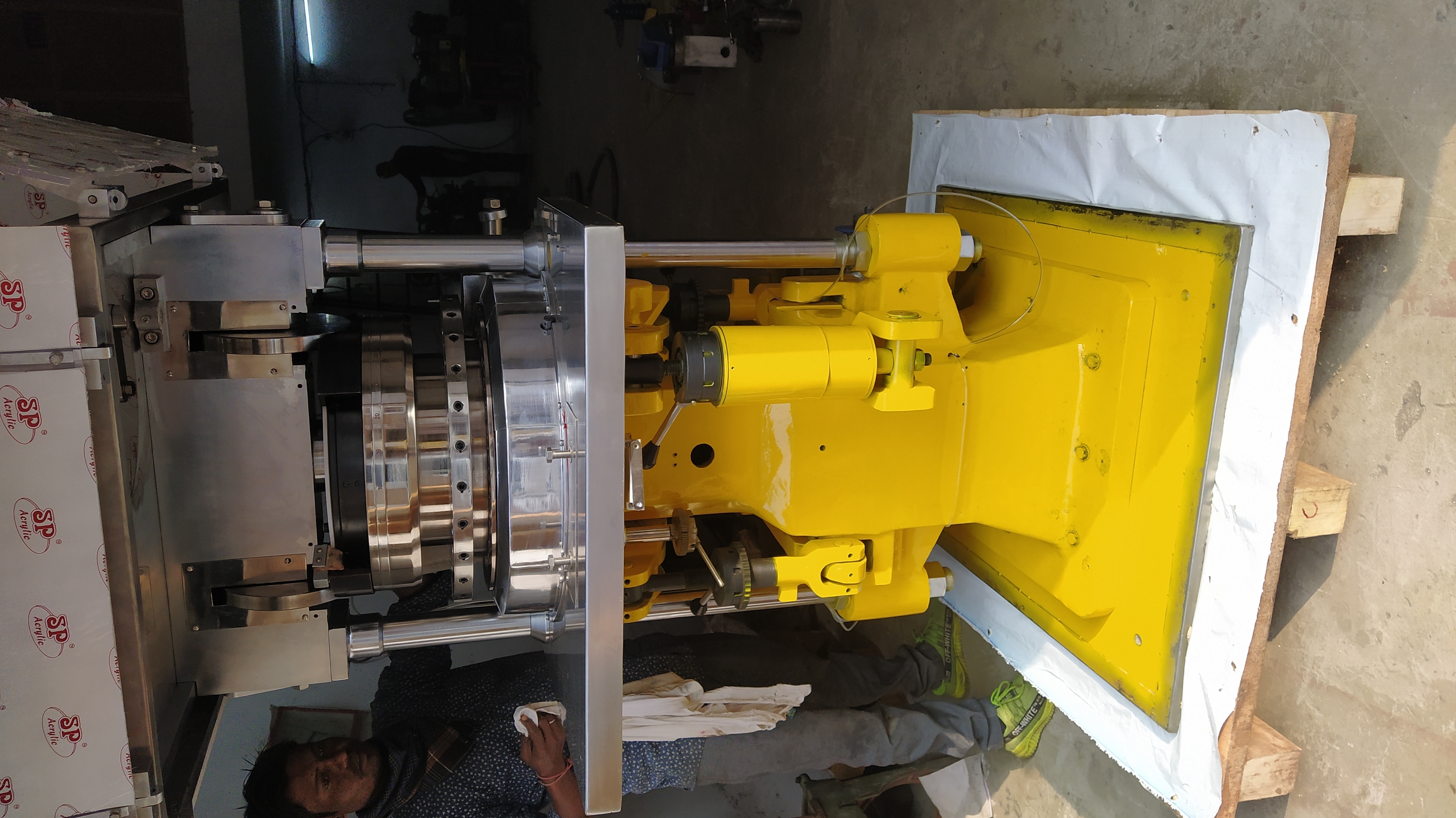 Double Side Rotary Tableting Machine
