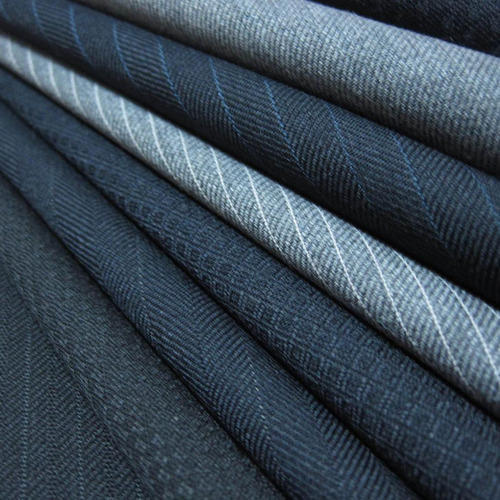 Polyester Formal Suiting Fabric, GSM: 150-200