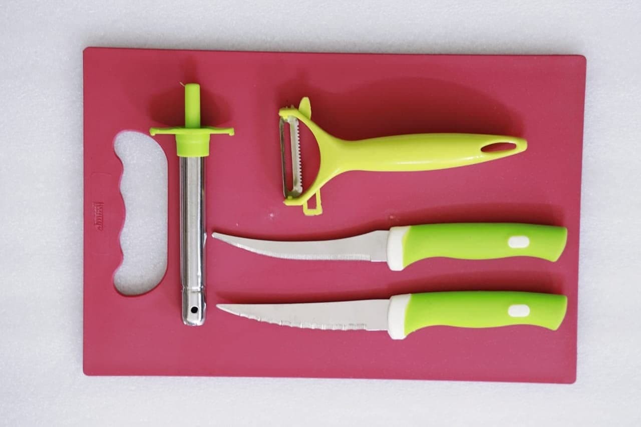CUTTING UTILITY KITCHEN TOOL