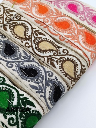 Exquisite Look Designer Saree Laces - Cotton Blend, Standard Size, Multicolor | Decorative Embroidery, High Tensile Strength, Paisley Design, Dry Clean Recommended