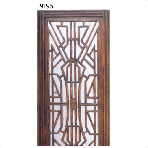 9195 Wooden Partition