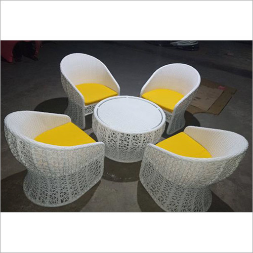 Garden Wicker Egg Chair With Table