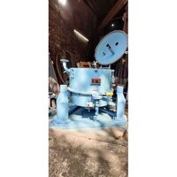 Bottom Discharge Centrifuge - 750 Mm Basket Diameter, 5 Hp Motor, 600 Kg Weight | Stainless Steel, 62 Liter Capacity, 1100 Rpm Speed, Silver Finish