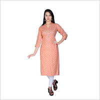 Ladies Peach Rayon Bandhej Print Kurti