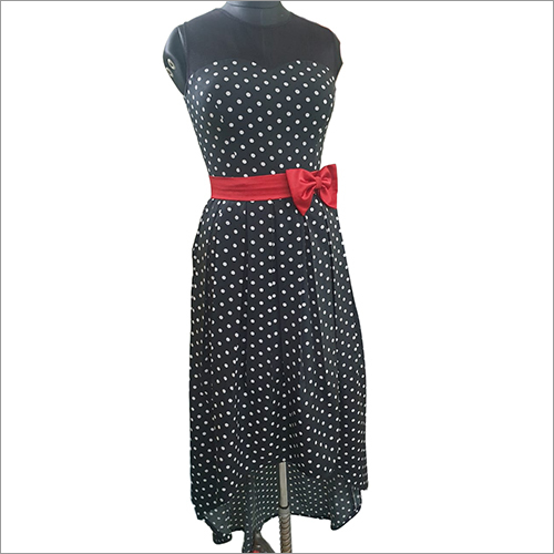 Ladies Crepe High-Low Gown