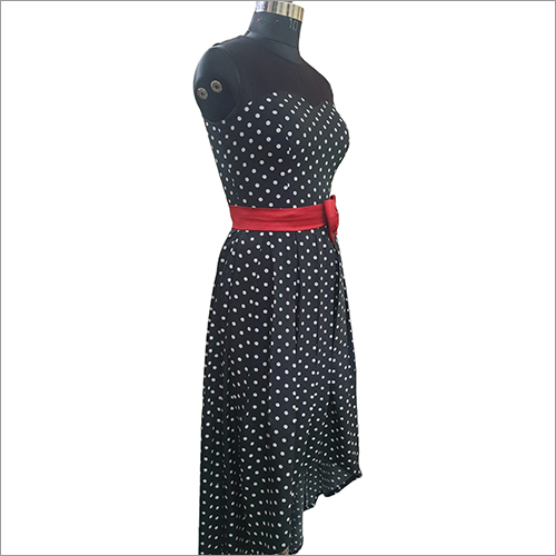 Ladies Crepe High-Low Gown