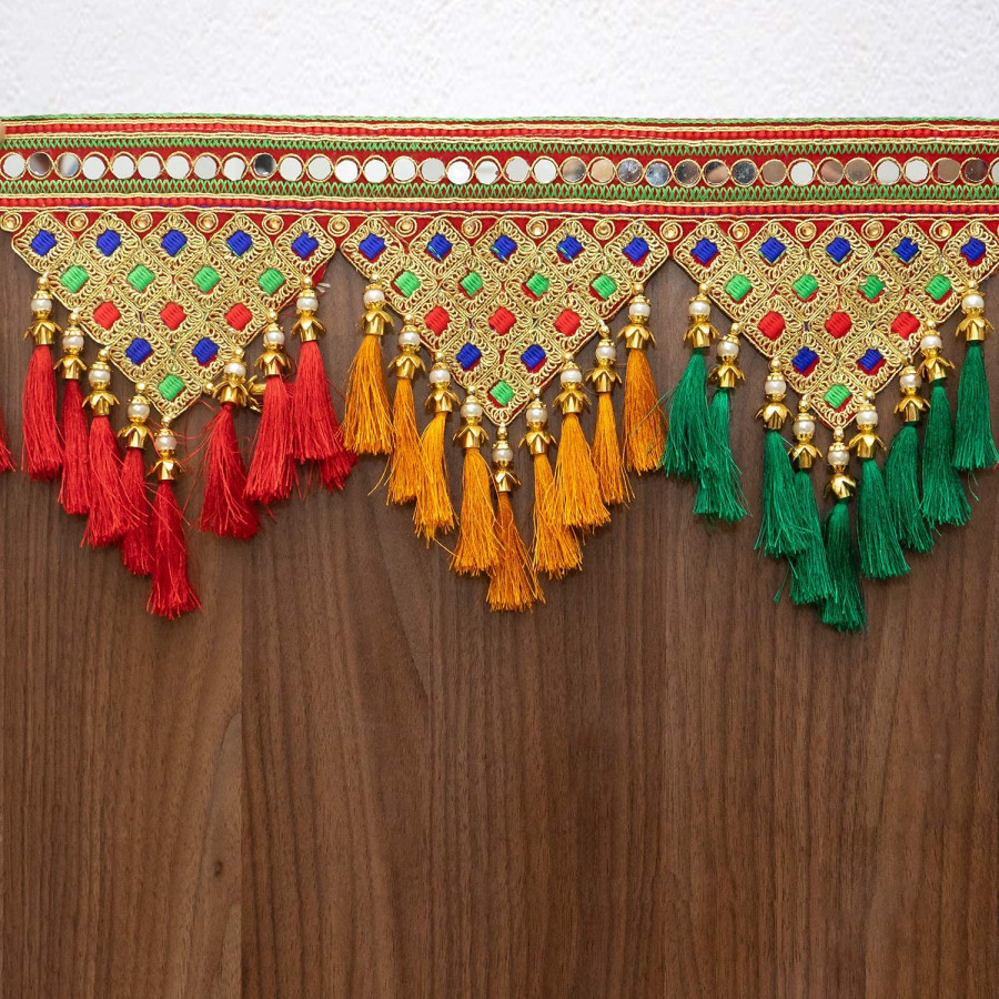 TRADITIONAL KUTCHI EMBROIDERED COTTON and SILK LENSES TORAN