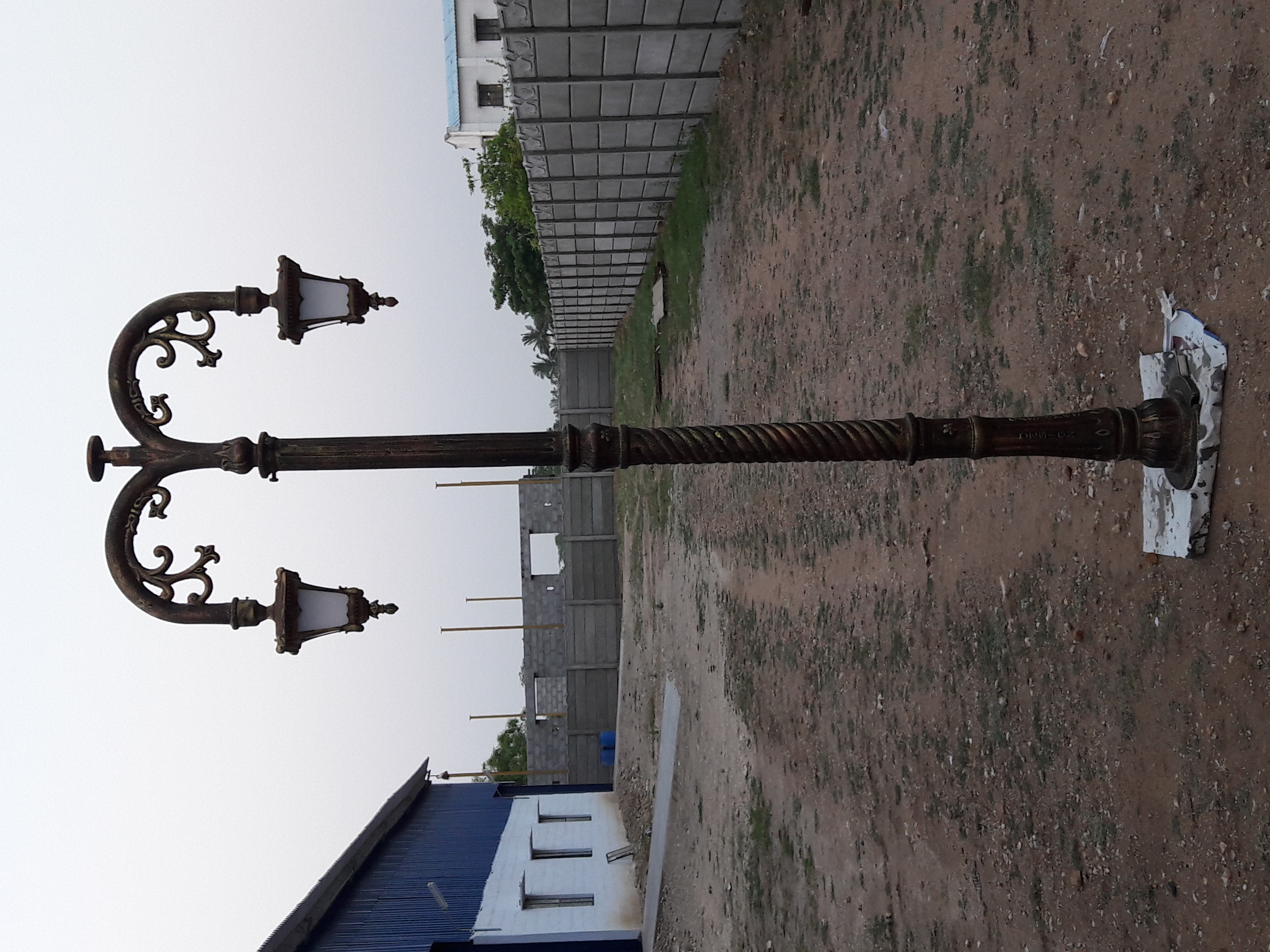 CAST IRON LAMP POLES
