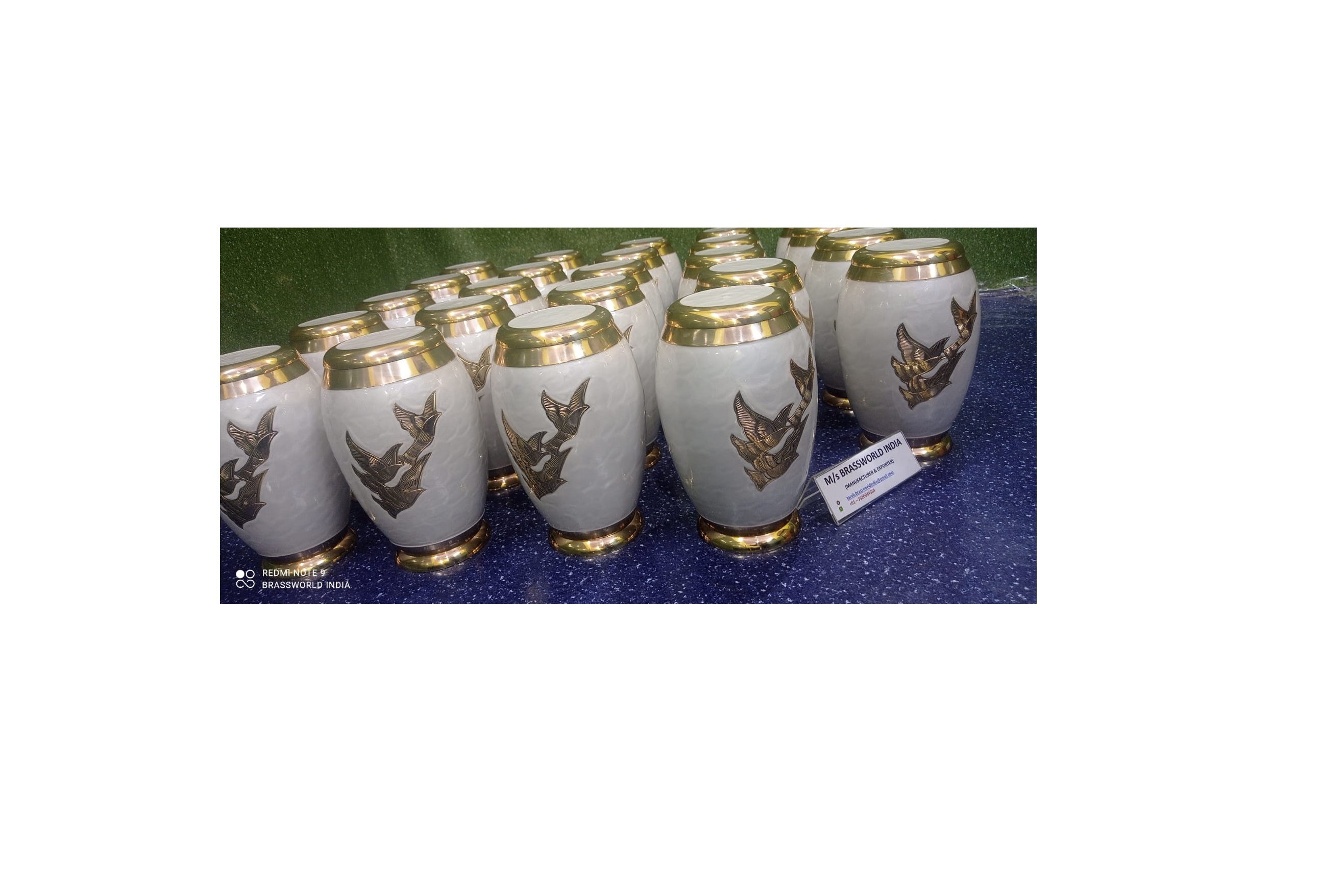 HIGH QUALITY WHITE GOING HOME BRASS CREMATION URN / ADULT URN FOR HUMAN ASHES