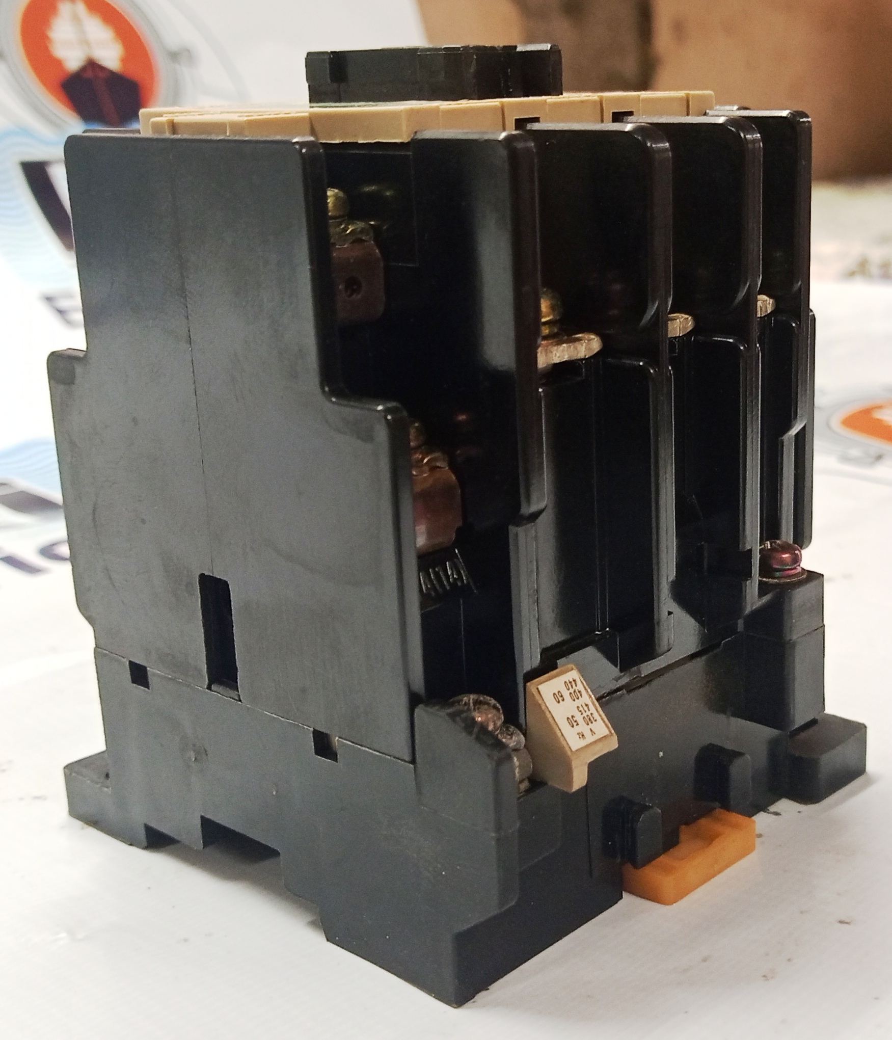 Mitsubishi S-K25 Contactor