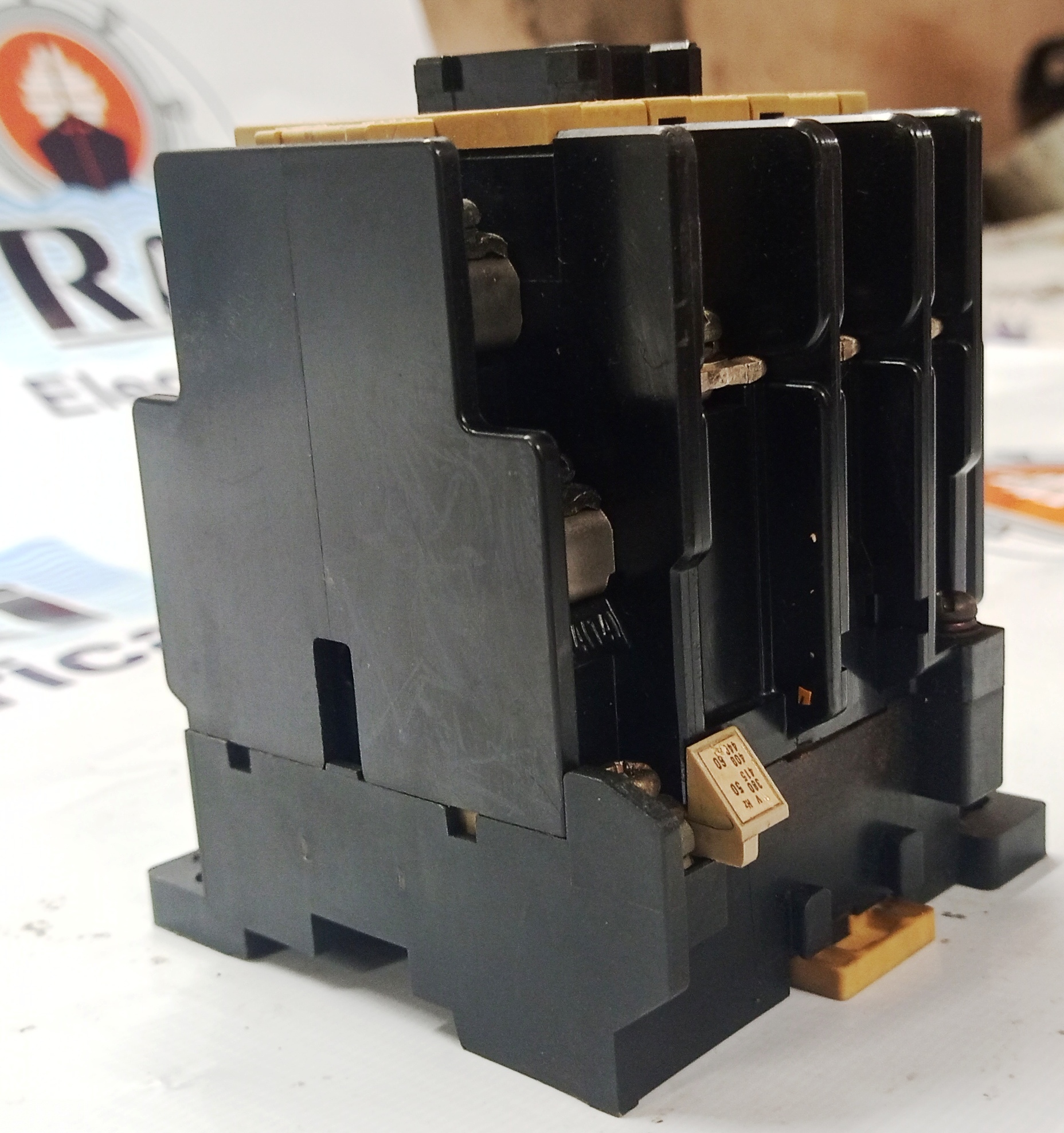 Mitsubishi S-K35 Contactor