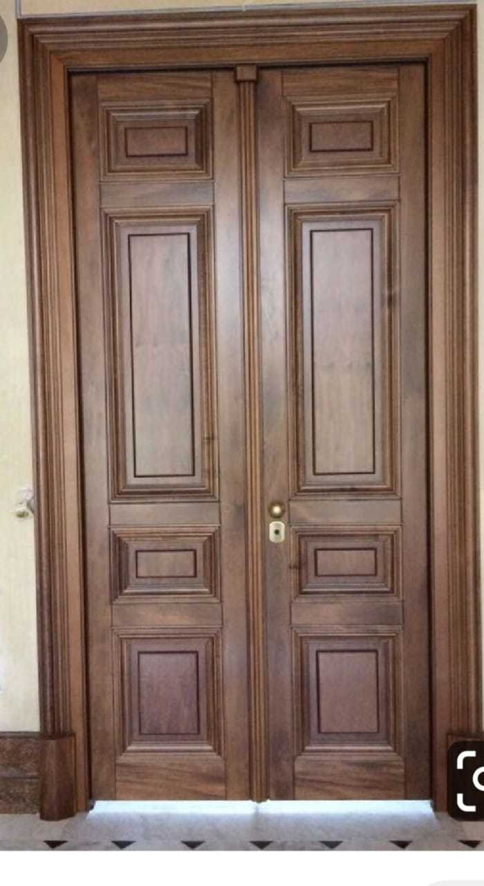 SOLID WOOD DOOR