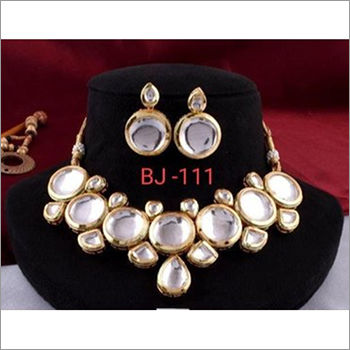 Fancy Kundan Necklace Set