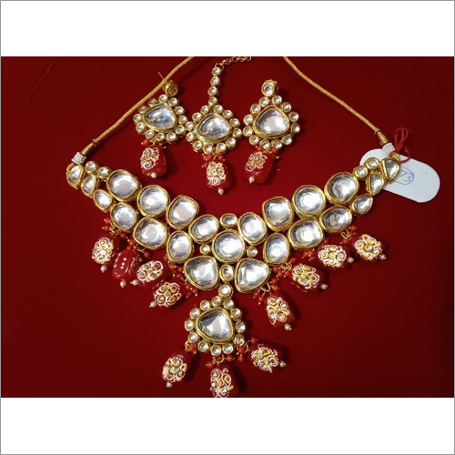 Ladies Kundan Necklace Set