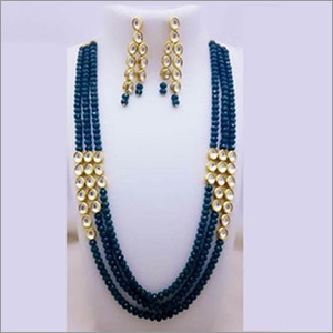 Ladies Kundan Pearl Necklace Set