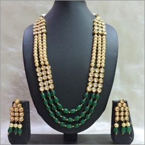 Ladies Designer Kundan Pearl Necklace Set