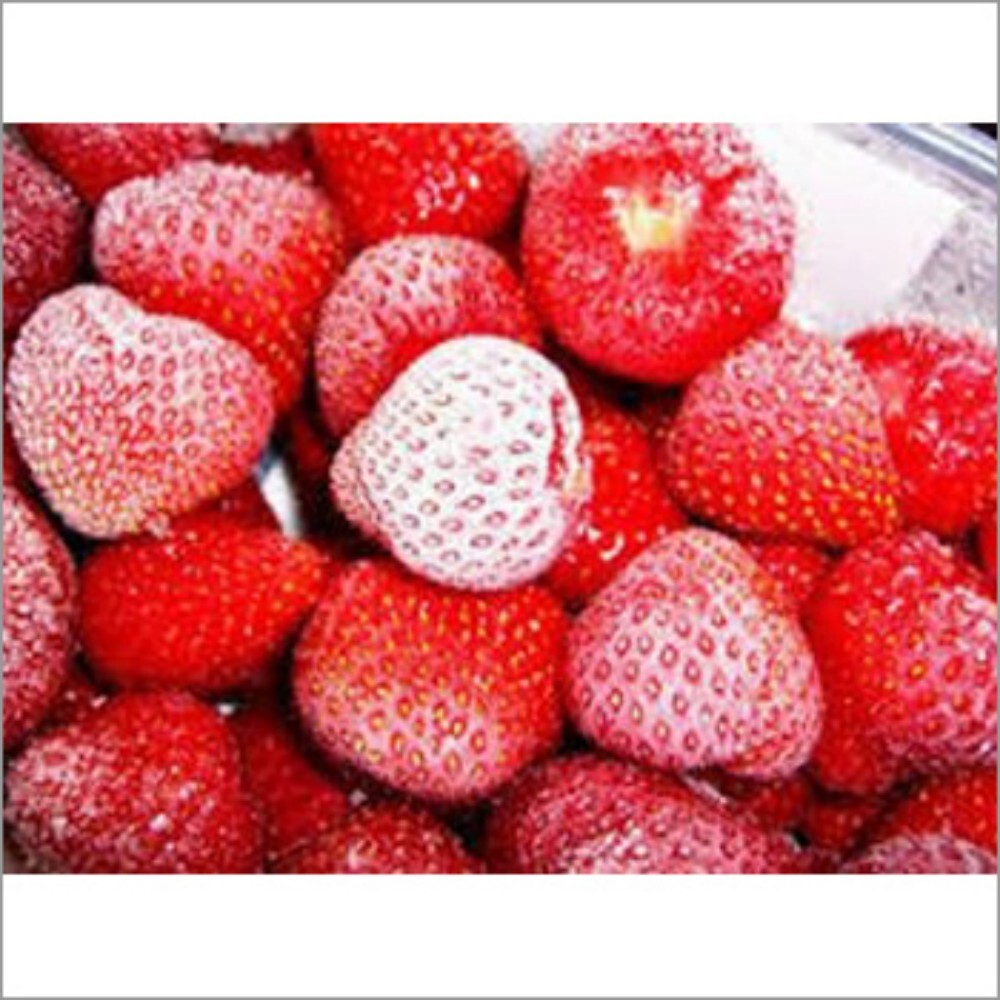 Frozen Strawberry - Frozen Fruit Topping Healthy Snack for Oatmeal & Yogurt Packed with Original Color and Flavor