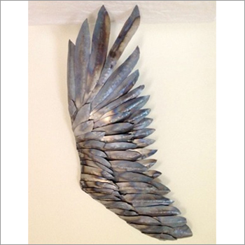 Feather Wall Sculpture By GEOMETRY-ALIGNING YOUR SPACE